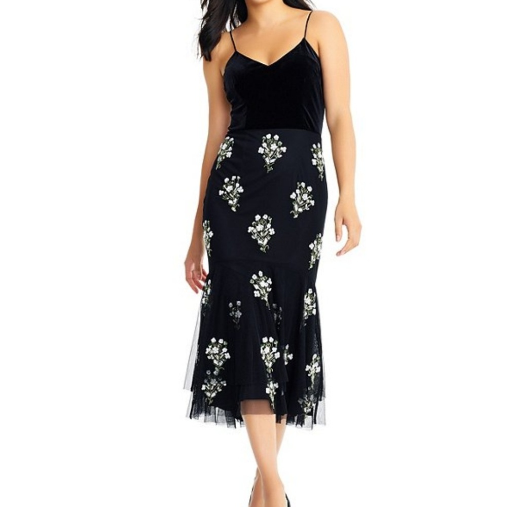 NWT Adriana Papell Midi Dress